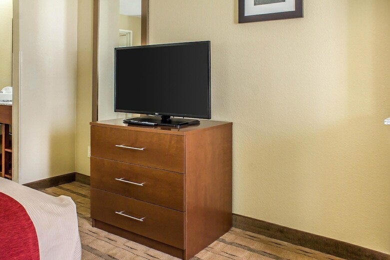 Hotel Comfort Inn & Suites Cedar Rapids North - Collins Road