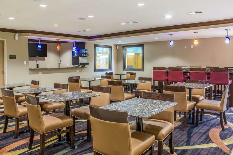 Hotel Comfort Inn & Suites Cedar Rapids North - Collins Road