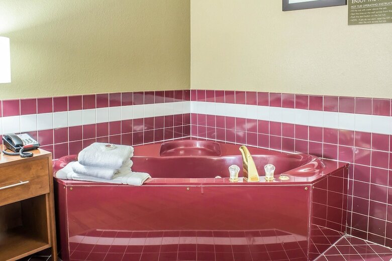 Hotel Comfort Inn & Suites Cedar Rapids North - Collins Road