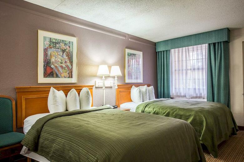 Hotel Quality Inn & Suites Charlotte Airport