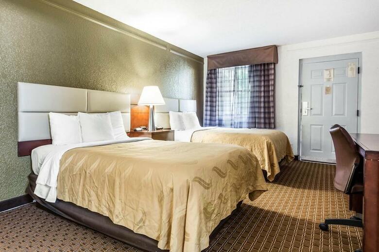 Hotel Quality Inn & Suites Charlotte Airport