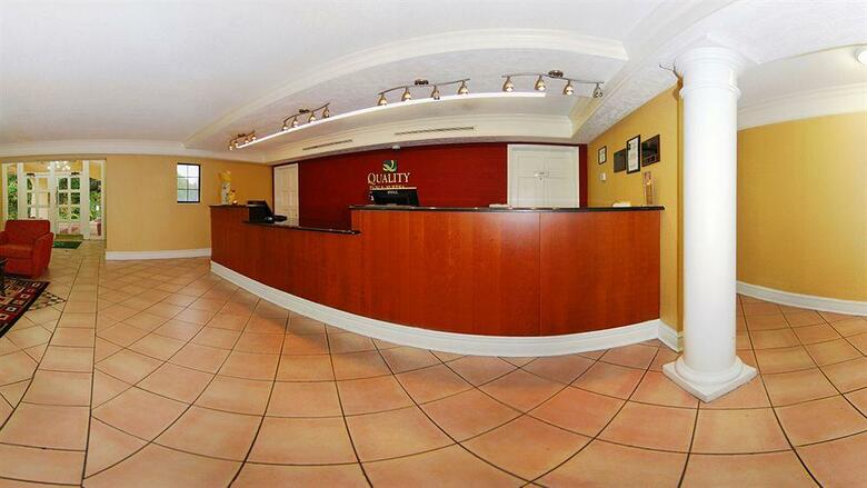 Hotel Quality Inn & Suites Charlotte Airport