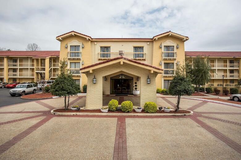 Hotel Quality Inn & Suites Charlotte Airport