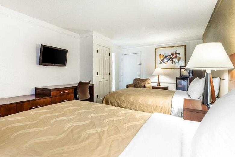 Hotel Quality Inn & Suites Charlotte Airport