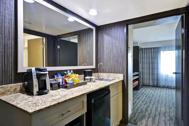 Hotel Embassy Suites Charlotte