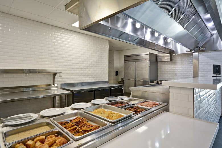 Hotel Embassy Suites Charlotte