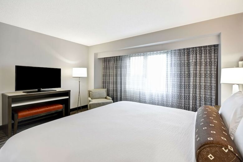 Hotel Embassy Suites Charlotte