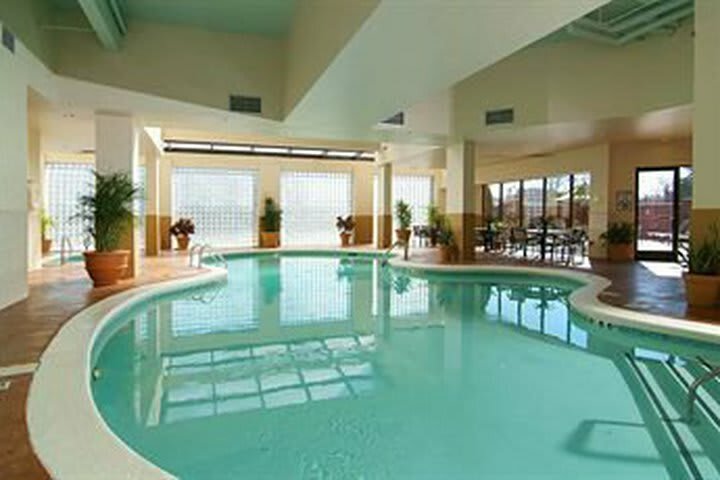 Hotel Embassy Suites Charlotte