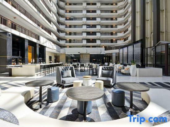 Hotel Embassy Suites Charlotte