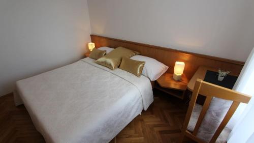 Two-bedroom Apartment In Klimno III