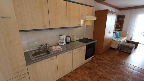Two-bedroom Apartment In Klimno IV