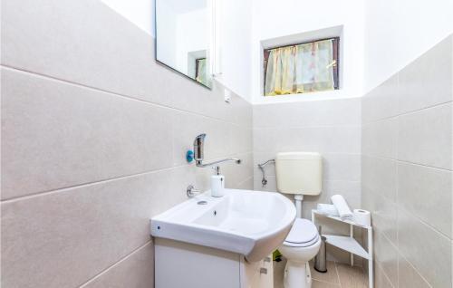 Three-bedroom Apartment Krk With Sea View 03