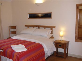 Honeysuckle Farm Cottages