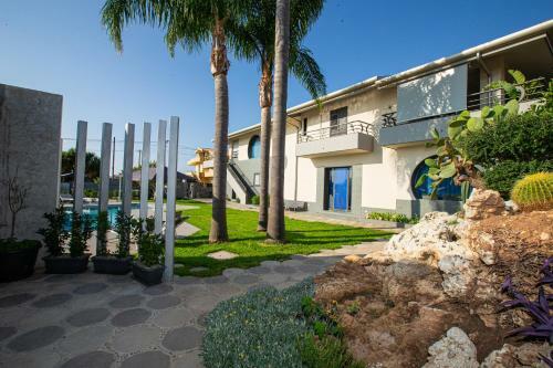Villa Teocrito Piscina & Mare