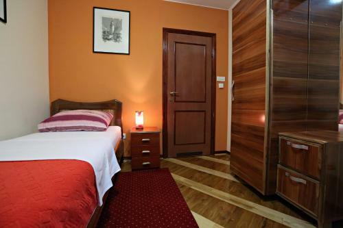 Hostal Vienna Apartments