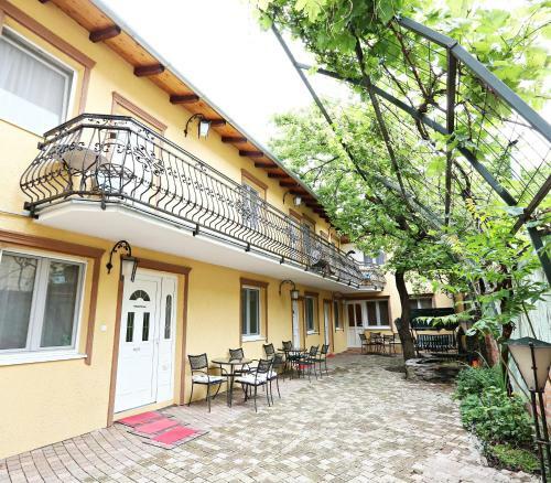 Hostal Vienna Apartments