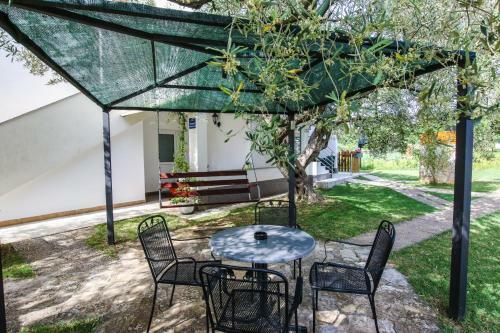 Apartments Vuceric