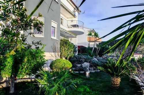 Hostal Guest House Ana