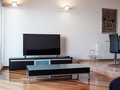 Luxury Beach Apartment