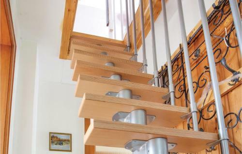 Four-bedroom Apartment Hess. Oldendorf 03