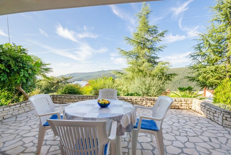 Apartments Slavica