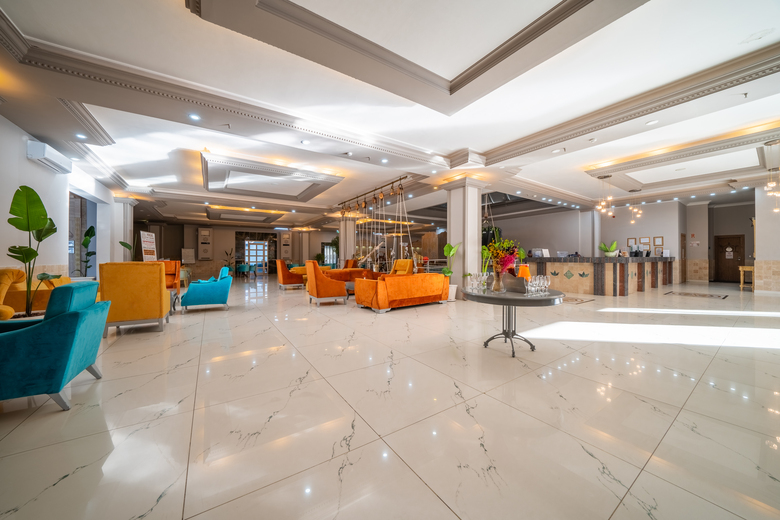 Hotel Daima Resort