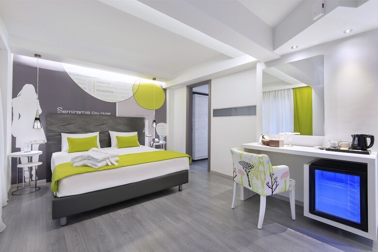 Hotel Semiramis
