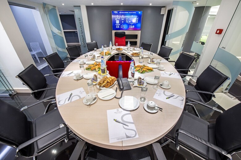 Hotel Semiramis