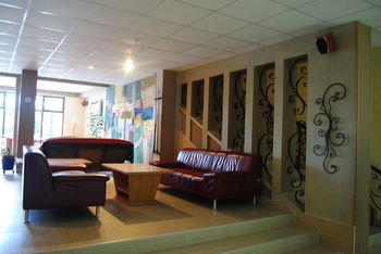 Hotel Briz(.)