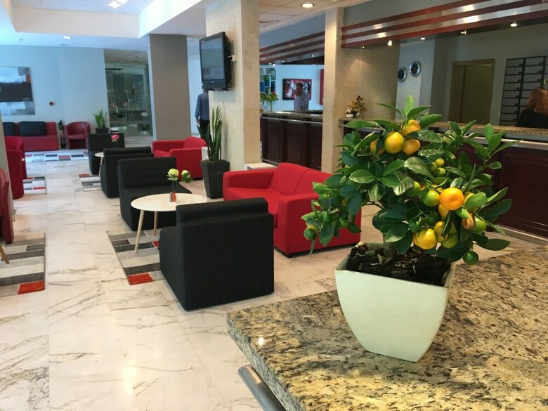 Holiday Park Hotel