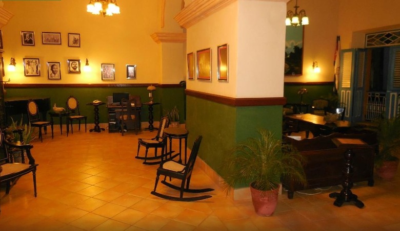 Hotel Hostal Mascotte