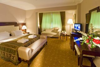 Hotel Latanya City
