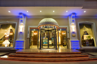Hotel Latanya City