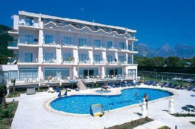 Hotel La Perla Resort