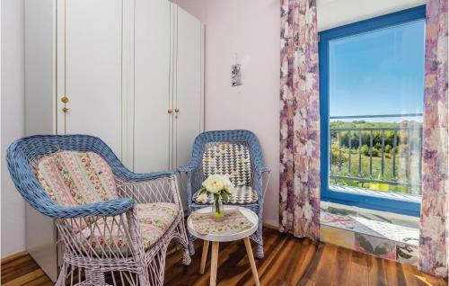 Three-bedroom Holiday Home Zgombici 01