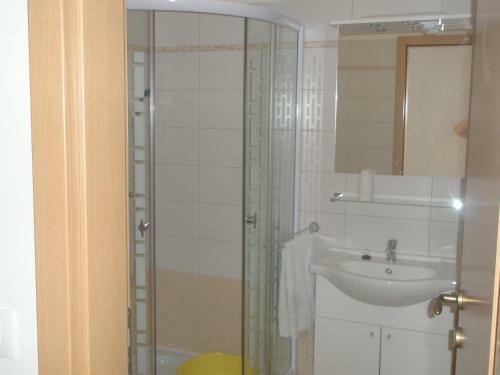 Apartments Kosic Trget
