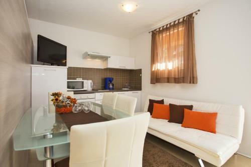Apartments Matelici