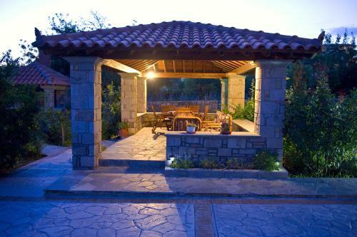 Apartamento Artemis Traditional Hotel