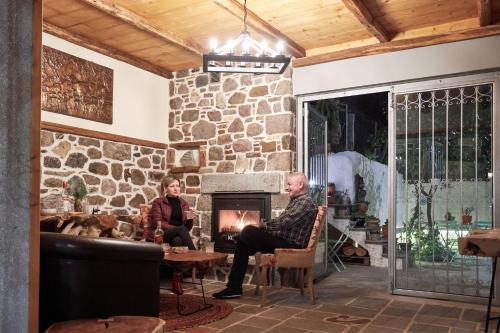 Hostal Archontiko Hotel