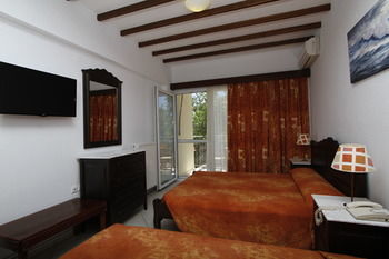 Afrodite Hotel Apartments