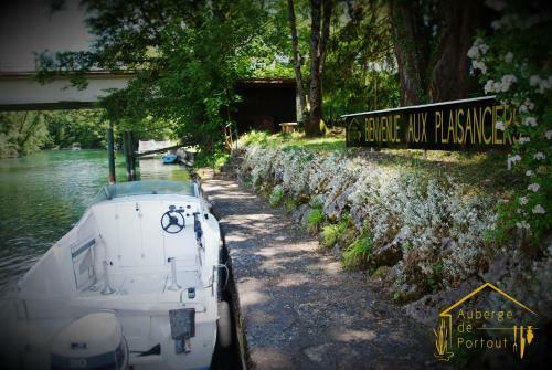 Bed & Breakfast Auberge De Portout