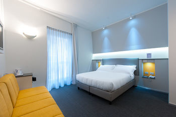 Executive Inn Boutique Hotel