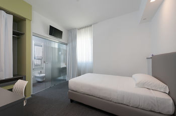 Executive Inn Boutique Hotel