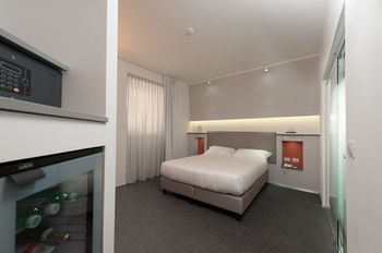 Executive Inn Boutique Hotel