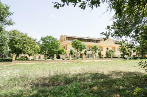 Elia Hotel
