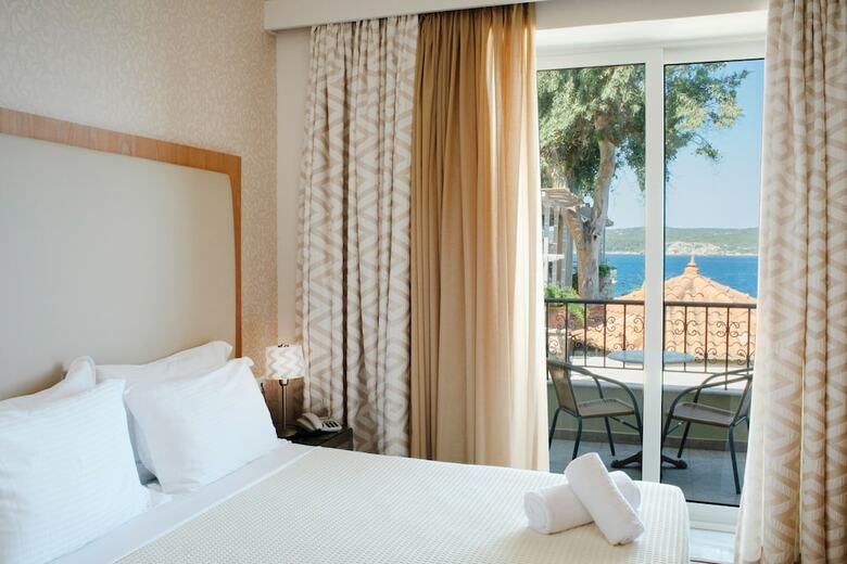 Hotel Karalis Beach