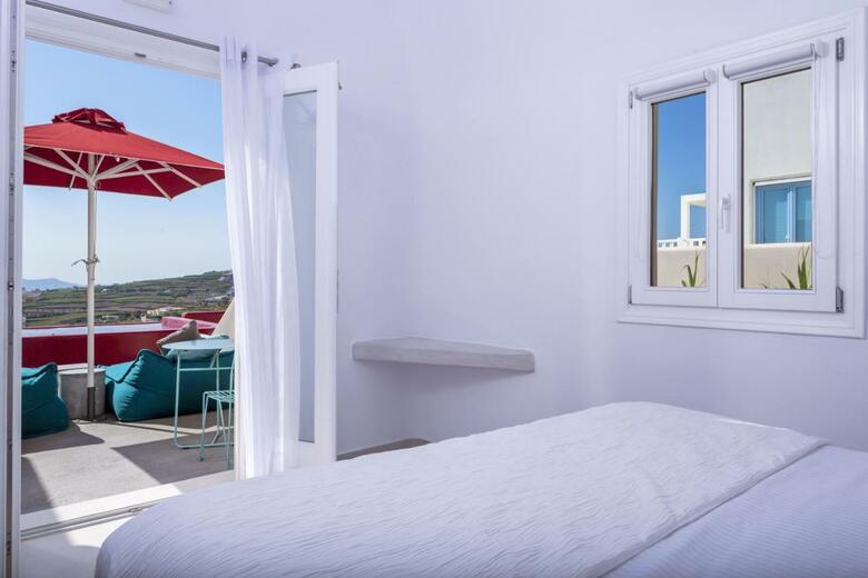 Art Hotel Santorini
