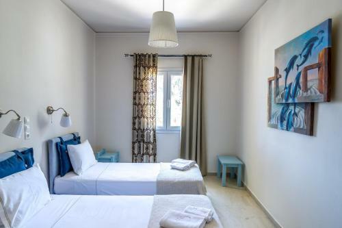 Zorbas Hotel Santorini