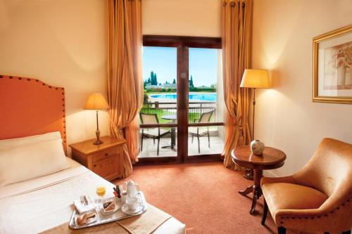 Hotel Xenia Palace Portaria