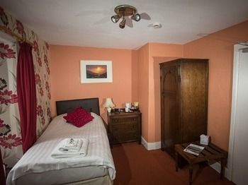 Kinlochewe Hotel